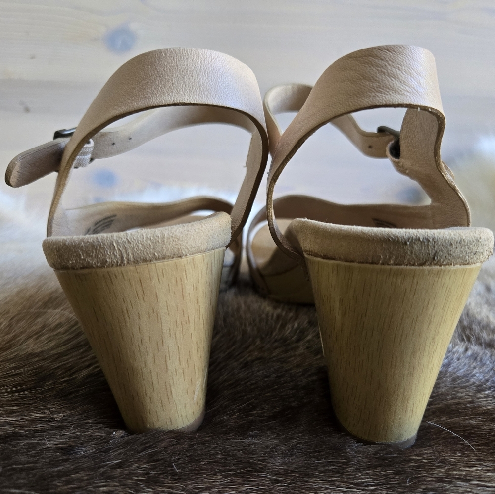 Dansko Tasha Leather Clog Sandals with Cut-Out Heels size 40 / 9 - Picture 6 of 16